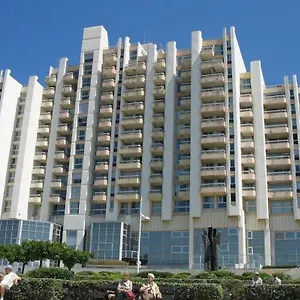 https://le-panorama-biarritz.biarritzhotels.info