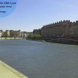 https://apartment-pierre-scize-sur-la-saone.hotels-rhonealpes.com